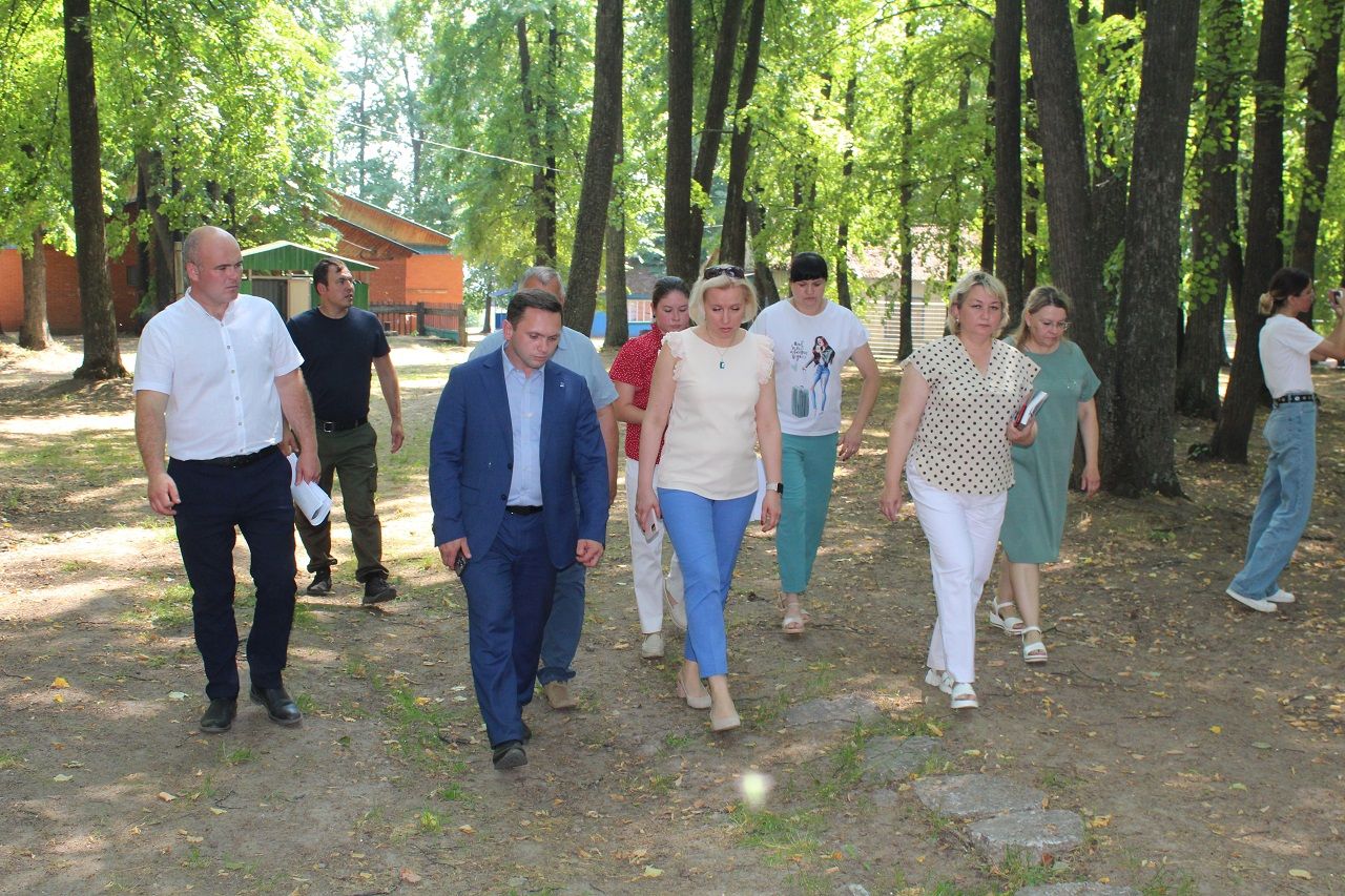 Руководитель Роспотребнадзора по РТ посетила лаишевский лагерь «Липки»