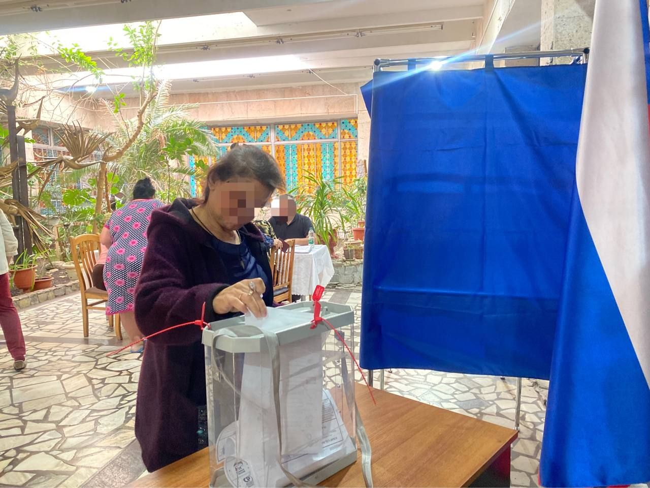 В Татарстане работают избирательные участки для досрочного голосования жителями новых регионов России