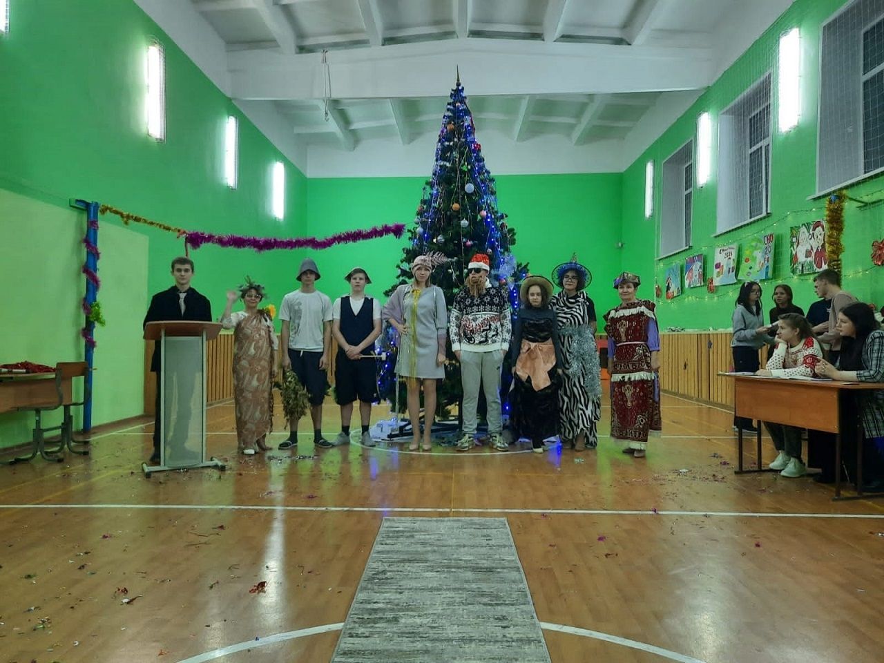 В Лаишевском районе разыграли новогоднюю кинопремию