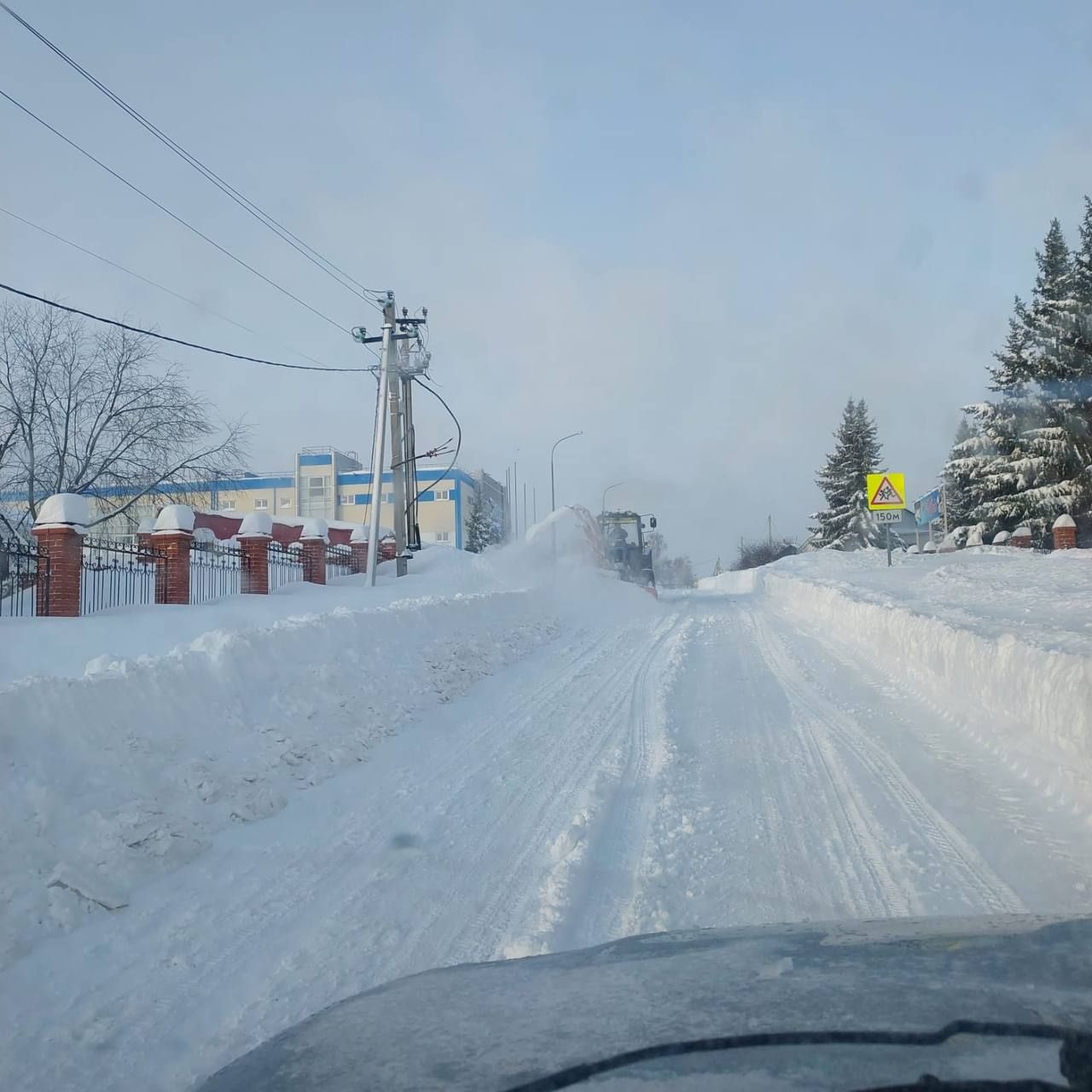 В Лаишевском районе у водителей частной снегоуборочной техники на ближайшие двое суток плотный график работы