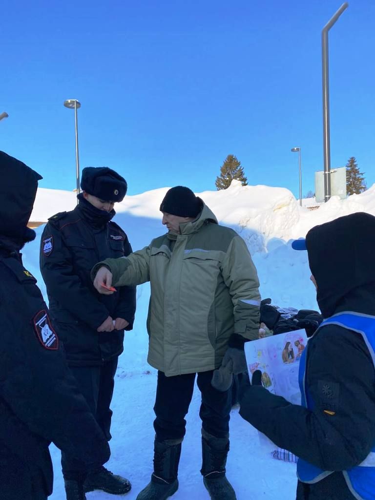 В Лаишевском районе юидовцы и «Движение первых» включились в акцию «Засветись сам — засвети другого»