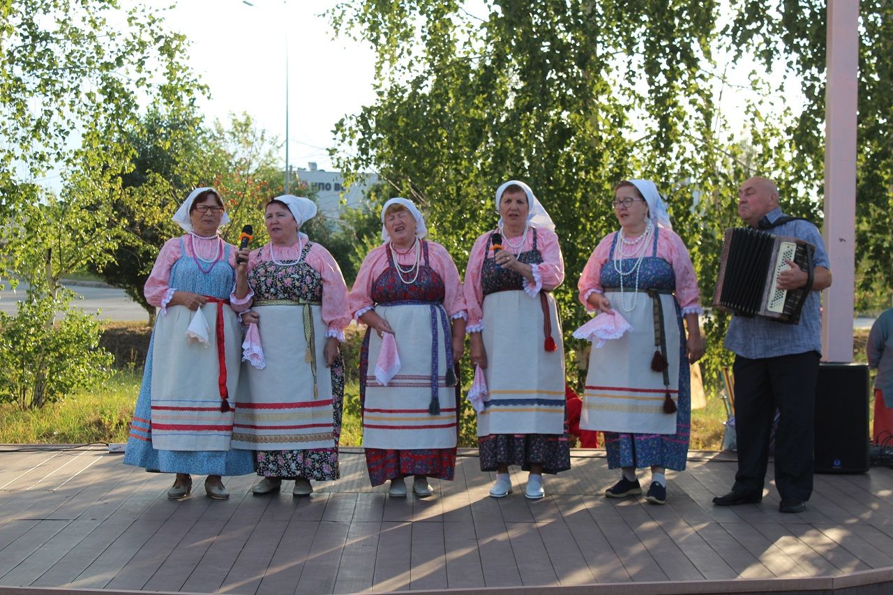 В Лаишевском районе хранят традиции и развивают национальные культуры