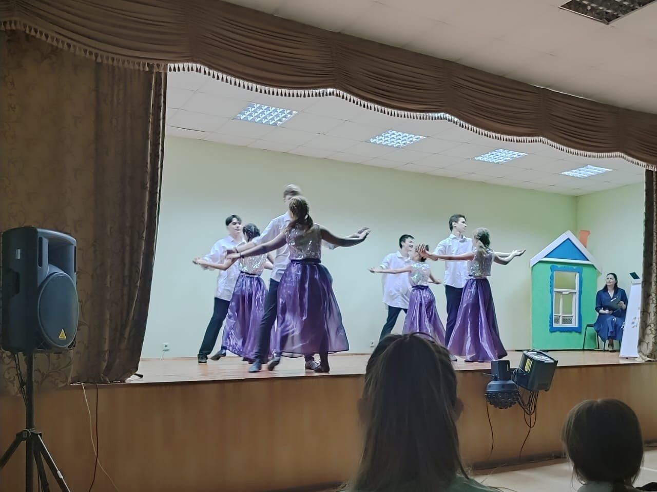 В Лаишевском районе состоялся благотворительный концерт-акция «Своих не бросаем»