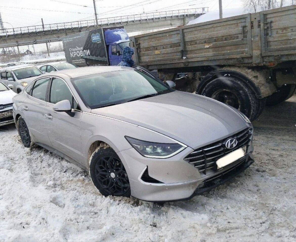 Не платил штрафы за нарушение ПДД — остался без автомобиля