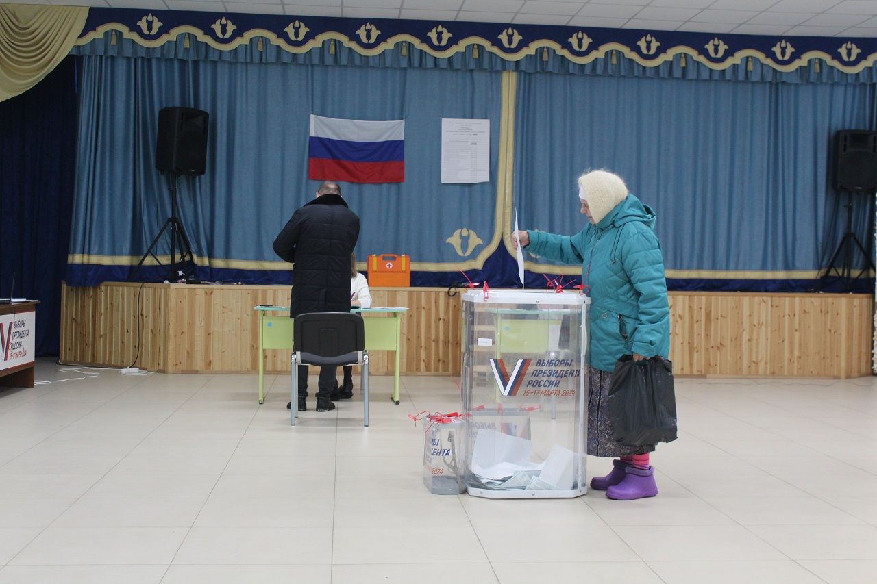 Как проходят выборы Президента России в селе Именьково Лаишевского района
