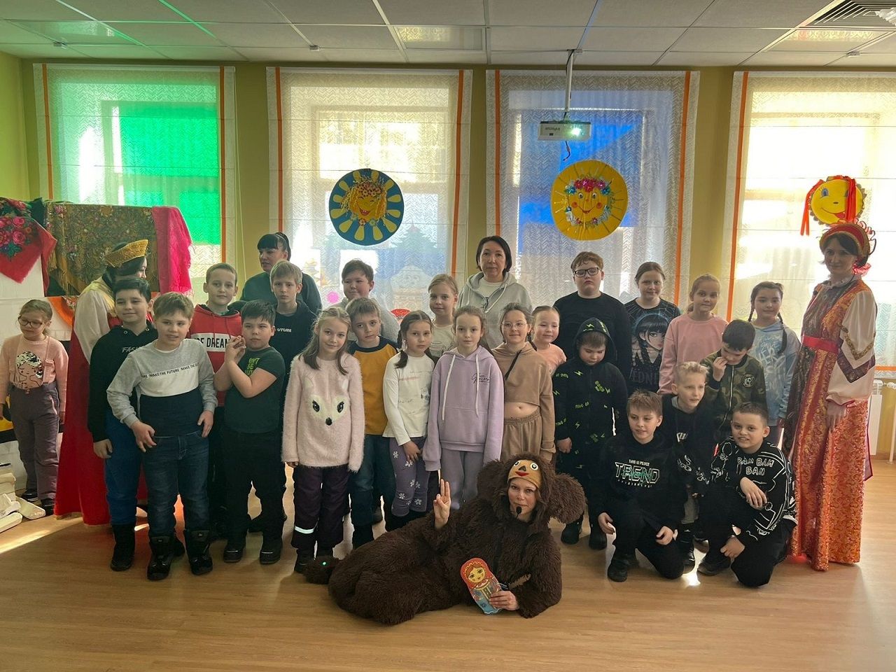 Казанские школьники встретили Масленицу в Лаишеве