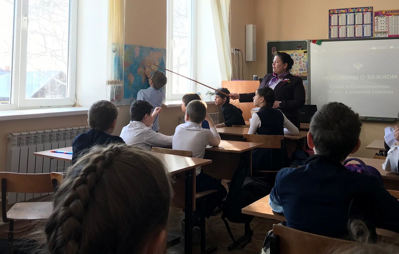 Лаишевских школьников познакомили с историей Крыма и Севастополя