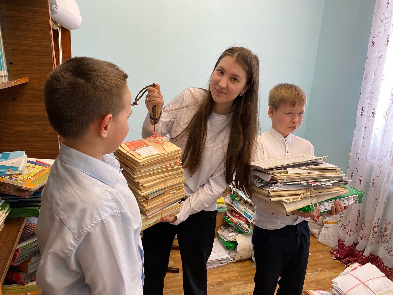 Учащиеся Пелевской школы Лаишевского района собрали более 100 кг макулатуры