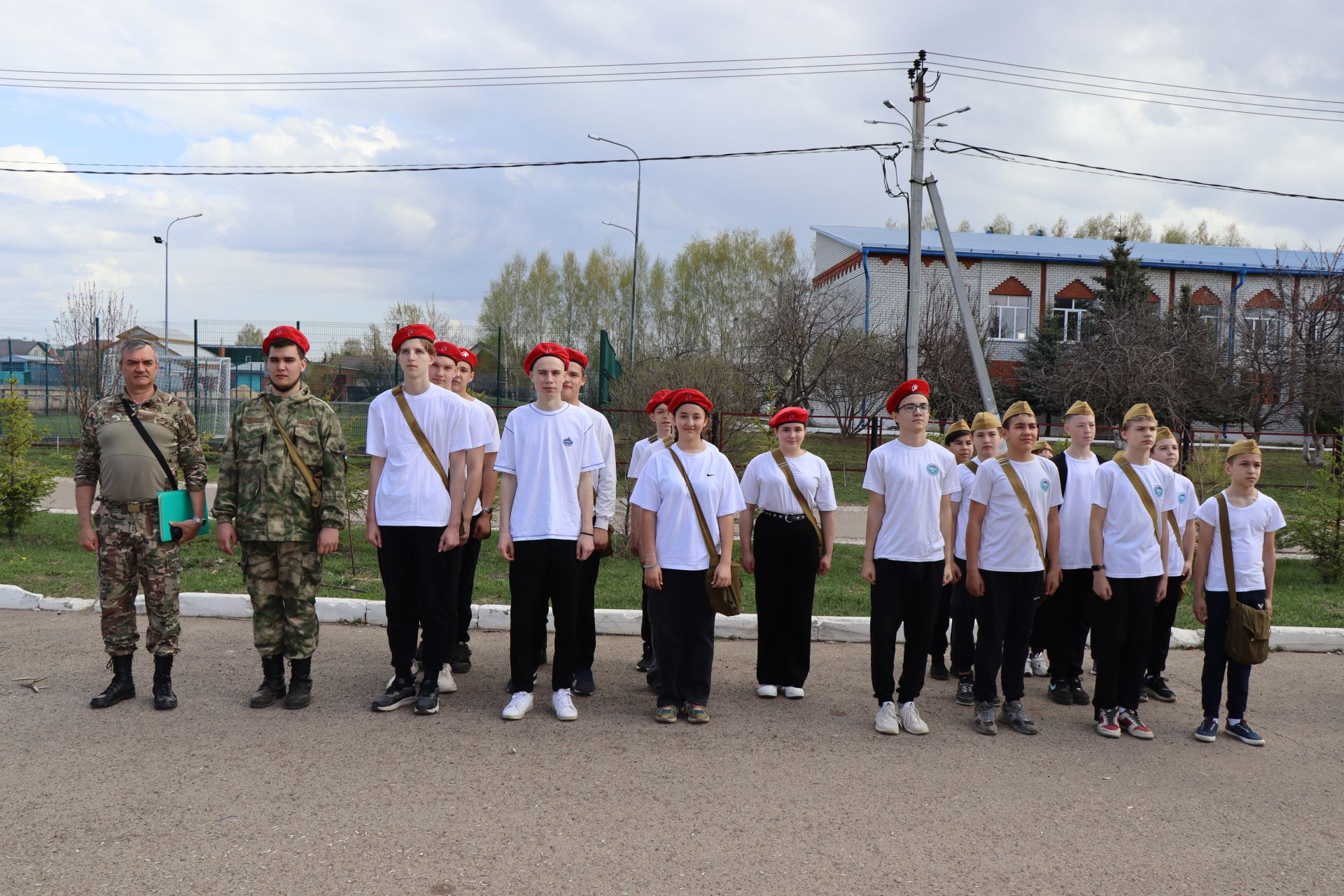 Сегодня школьники Лаишевского района играют в «Зарницу»