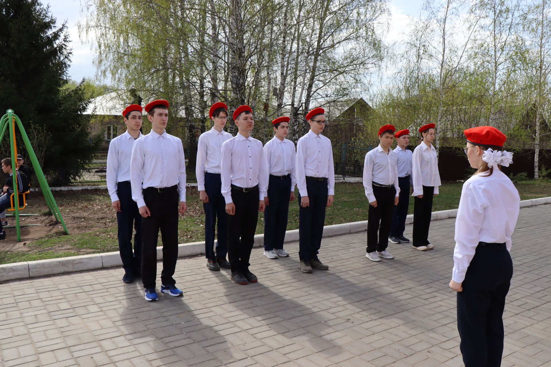 Сегодня школьники Лаишевского района играют в «Зарницу»
