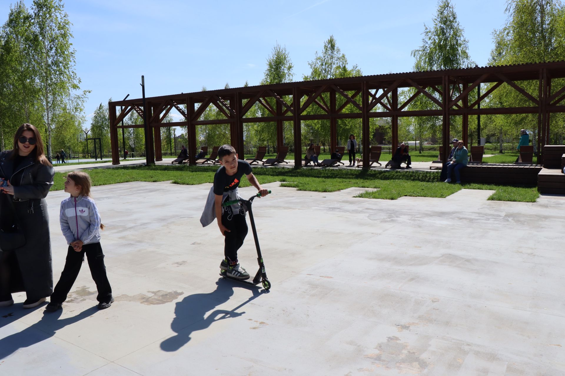 Открытие сезона парков и скверов в Лаишевском районе провели в экстрим-парке