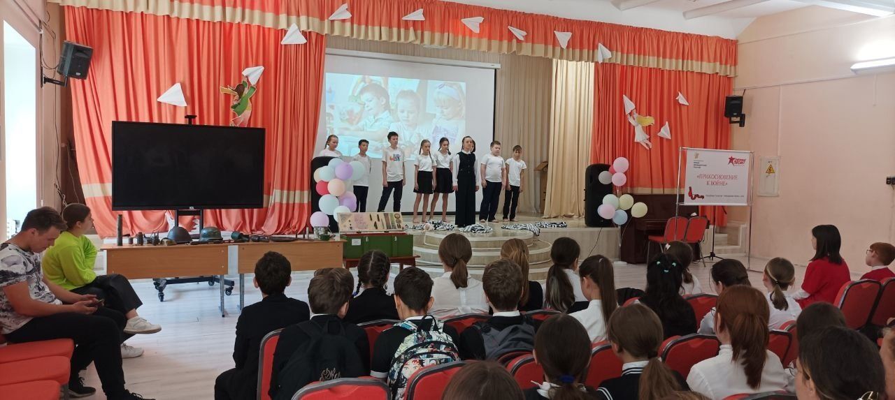 Поисковики Лаишевского района выступили перед казанскими гимназистами