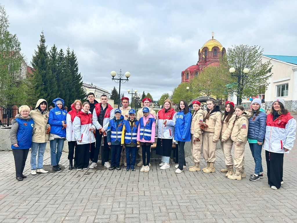 Георгиевская ленточка: дети и молодежь Лаишевского района хранят память о Победе