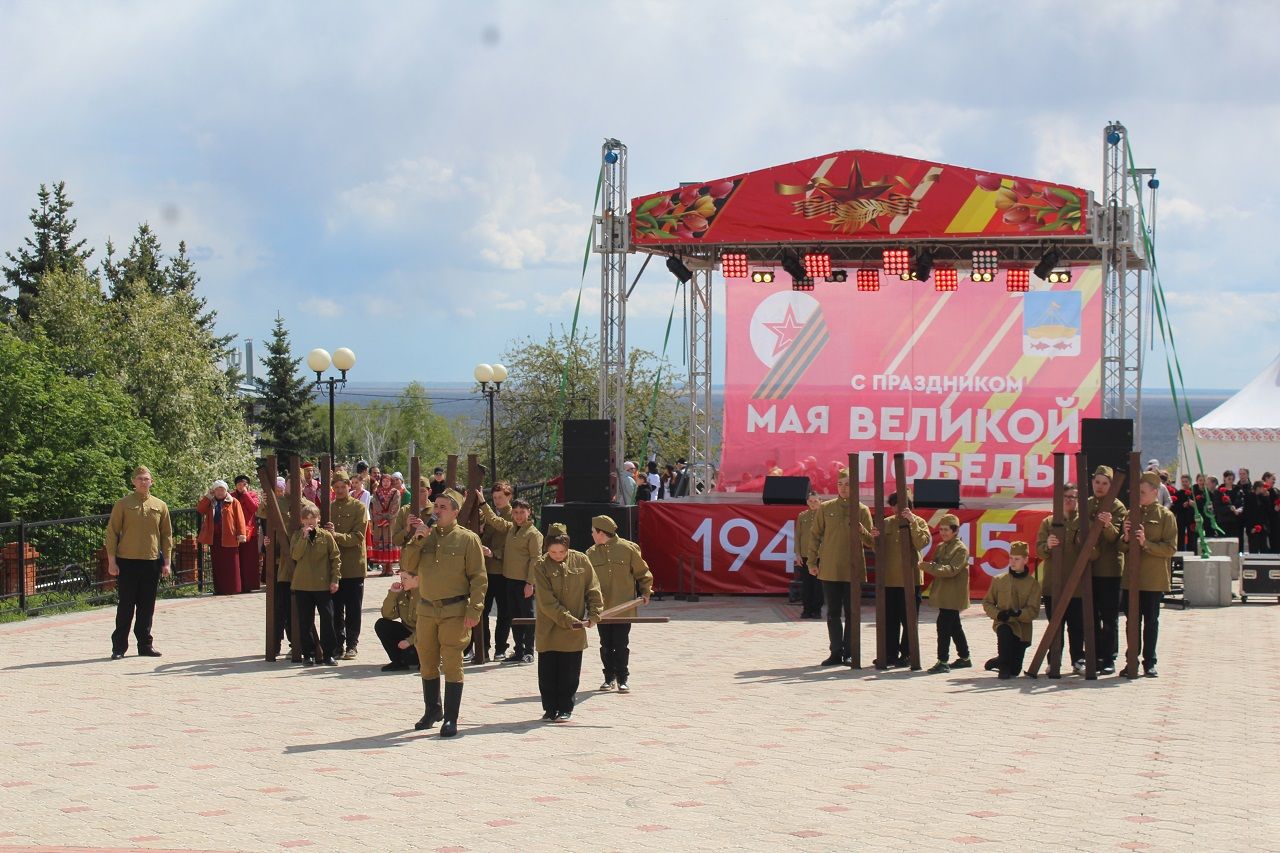 На Соборной площади г.Лаишево прошел концерт ко Дню Победы