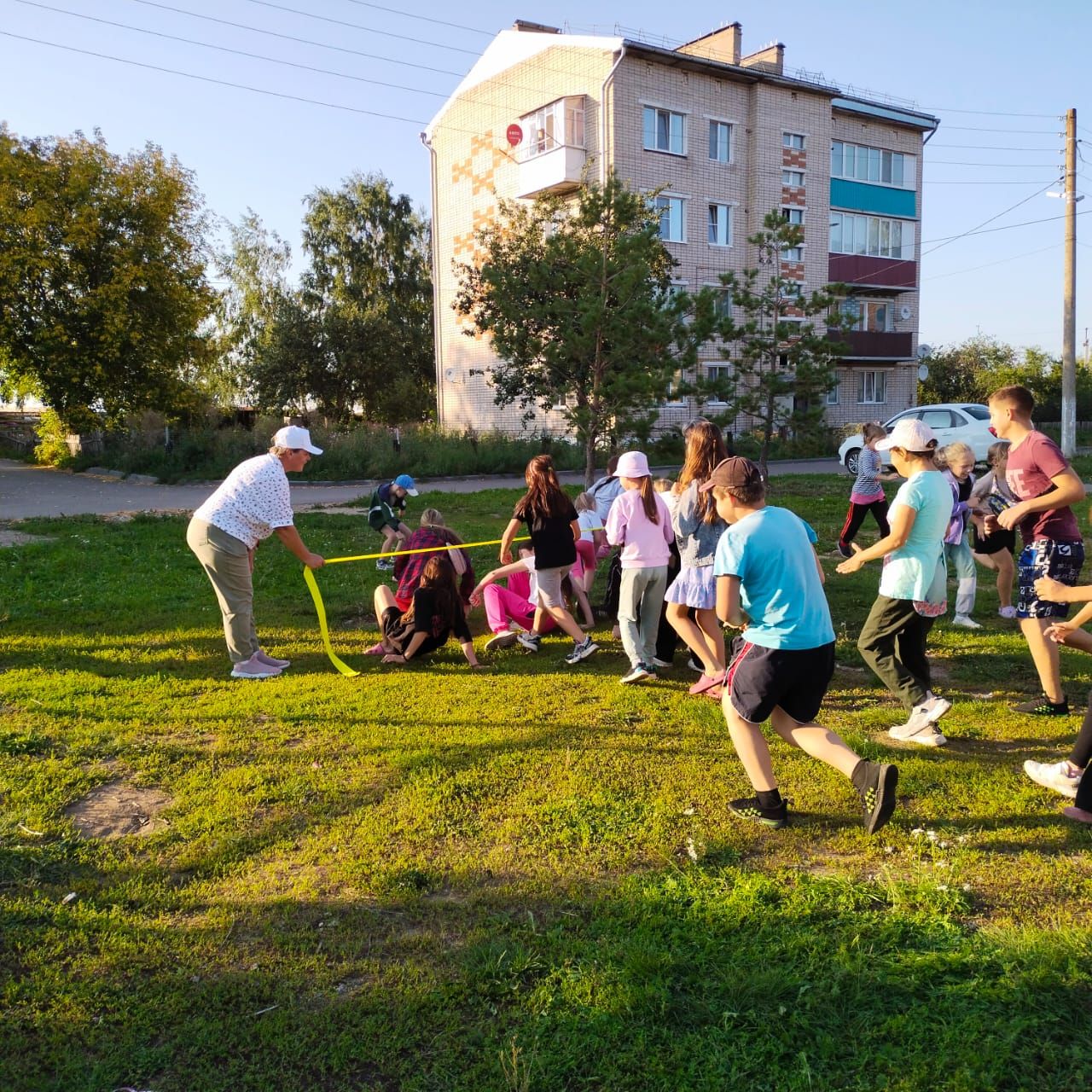 А у нас во дворе праздник прошел