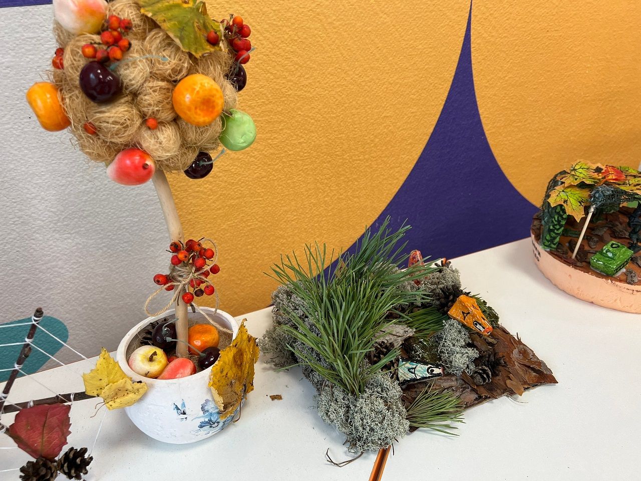 Лицеисты Лаишевского района провели выставку «Осенняя фантазия»