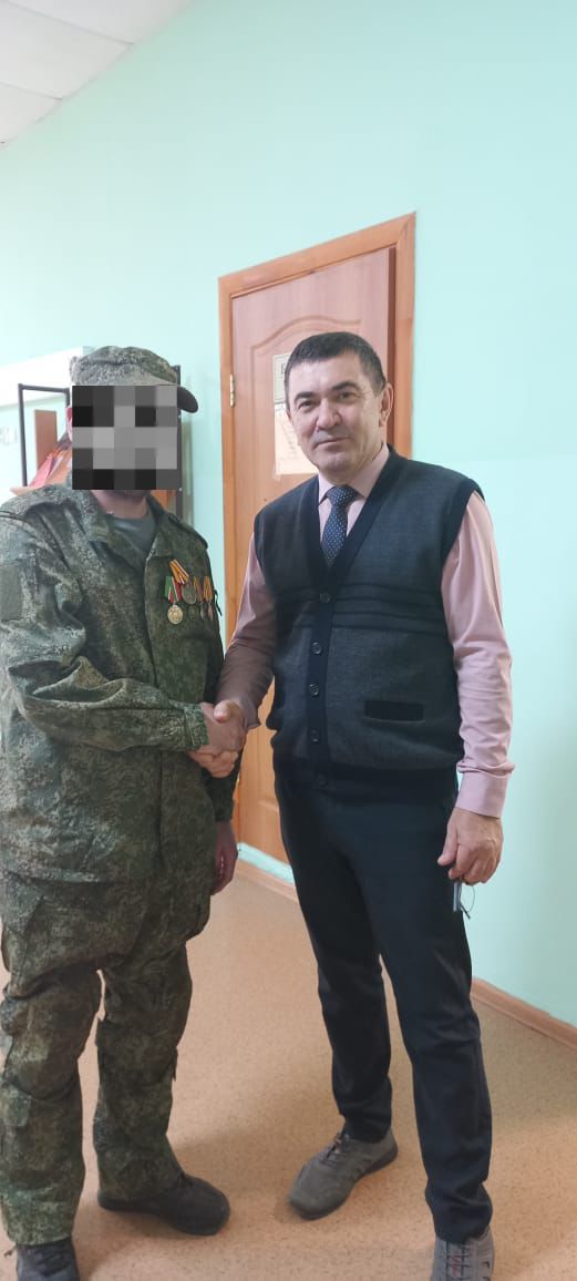 Участник СВО навестил родную школу