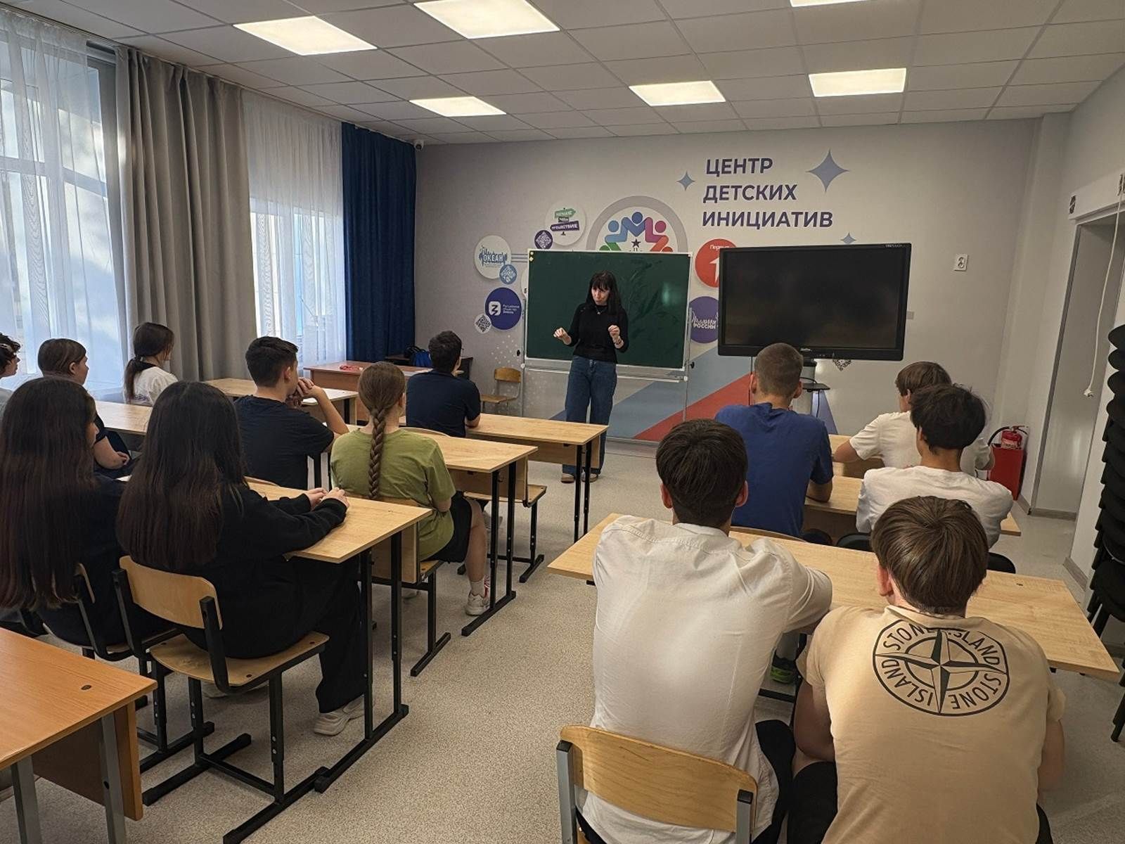 Лаеш районы укучылары яшьләр өчен яңа мөмкинлекләр турында белделәр