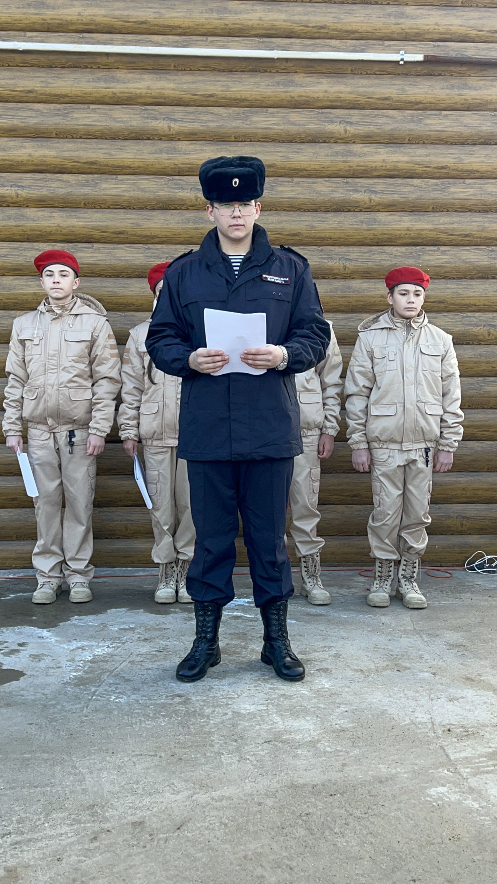Мемориал открыт: Память о герое СВО Александре Ключникове увековечена