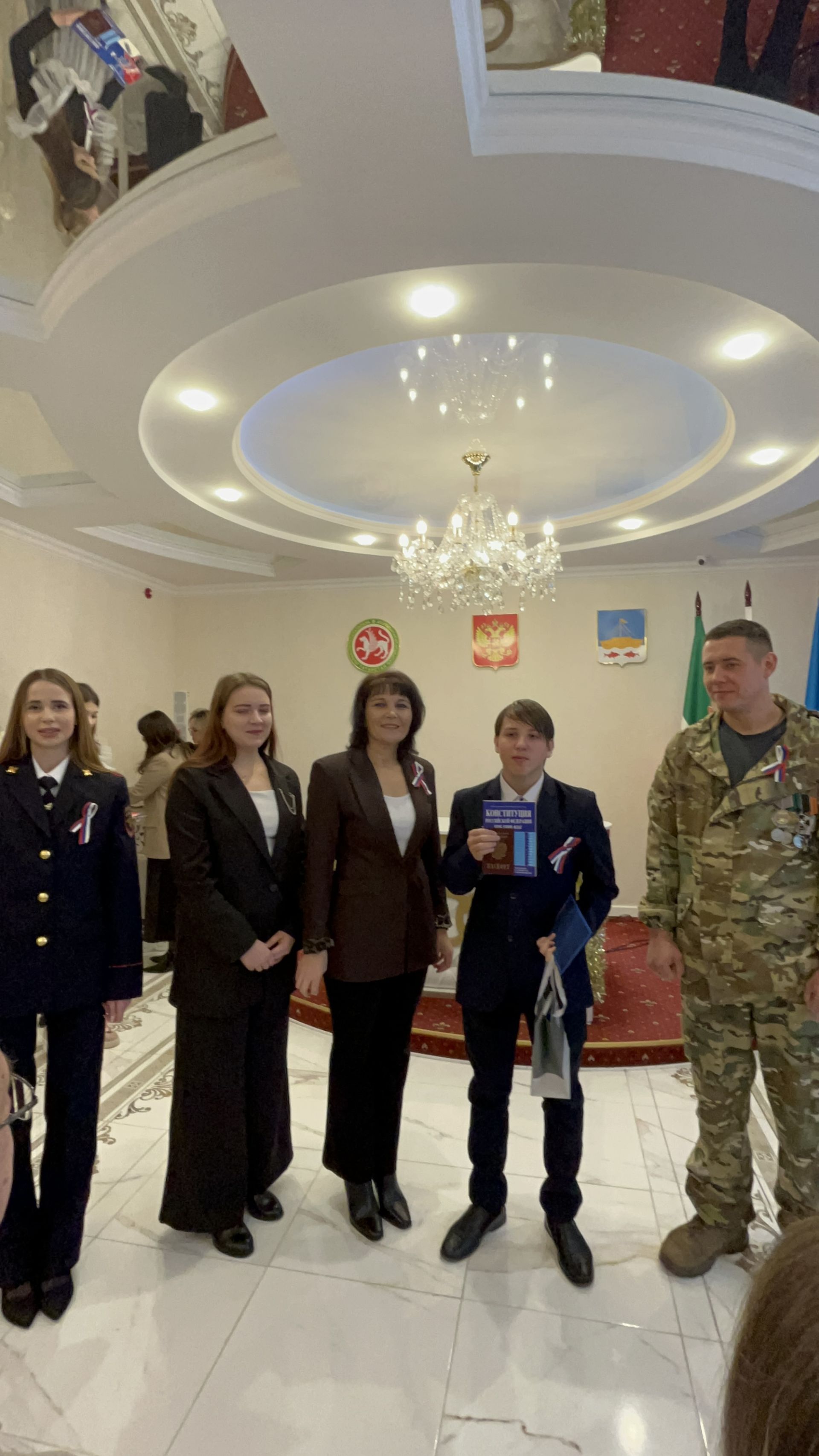 В День Конституции юные лаишевцы получили первые паспорта