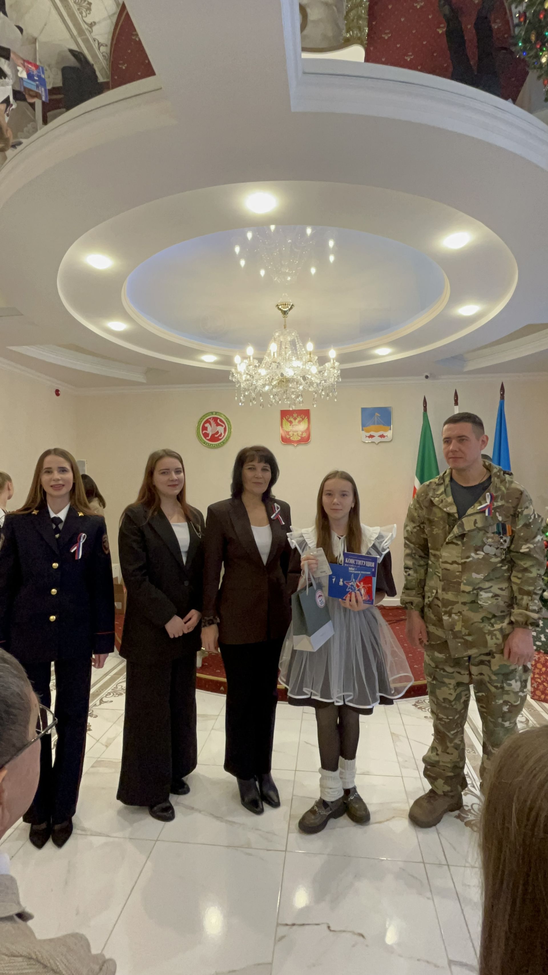 В День Конституции юные лаишевцы получили первые паспорта