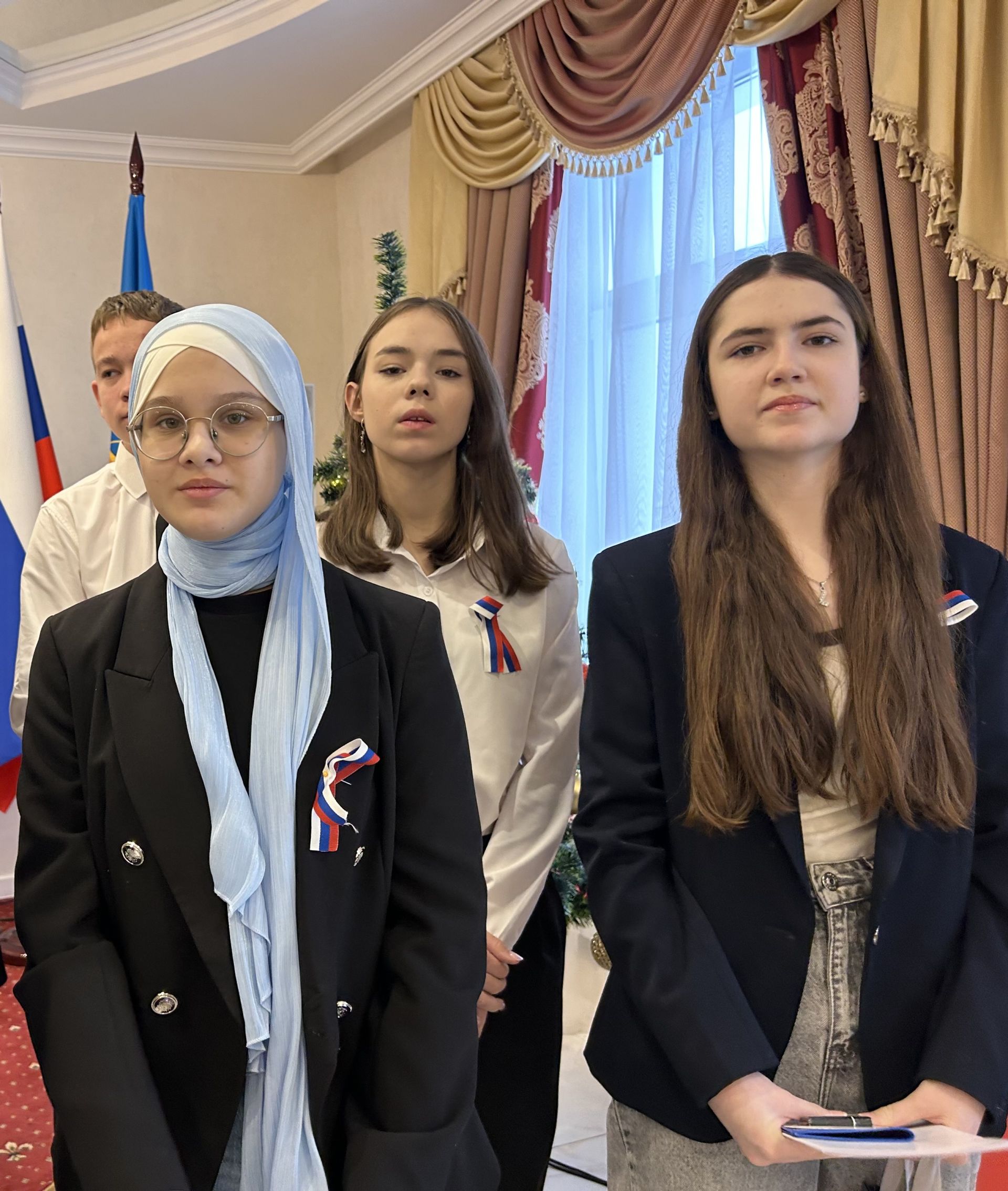 В День Конституции юные лаишевцы получили первые паспорта