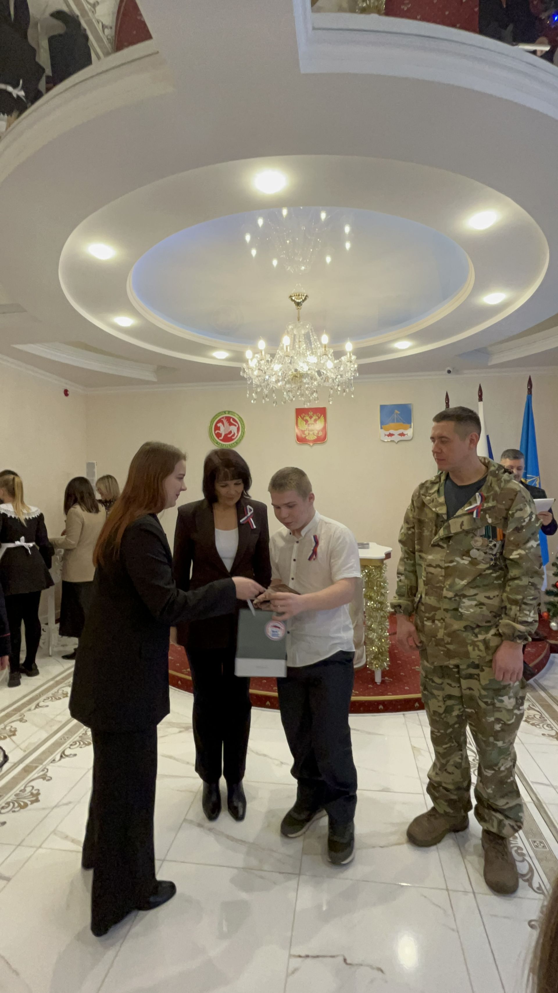 В День Конституции юные лаишевцы получили первые паспорта