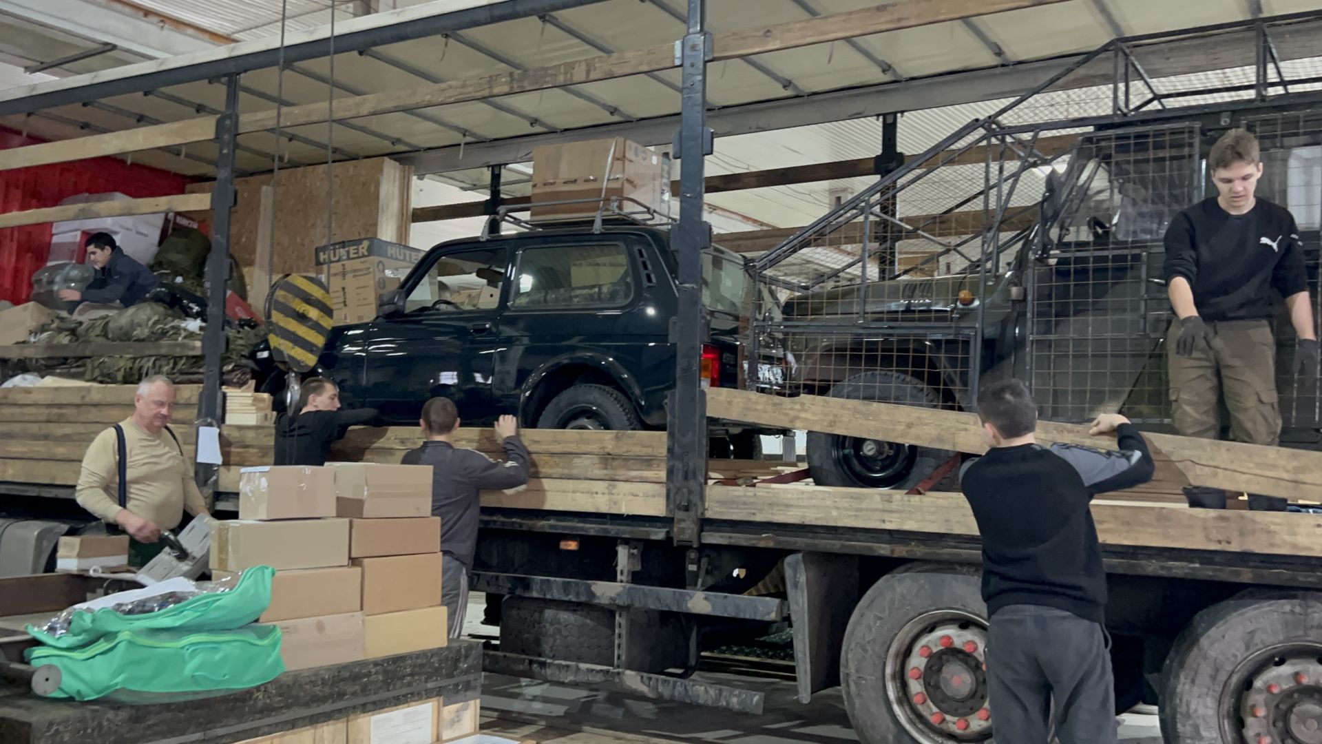 Лаишевский район отправил на передовую новогоднюю партию гуманитарной помощи бойцам СВО