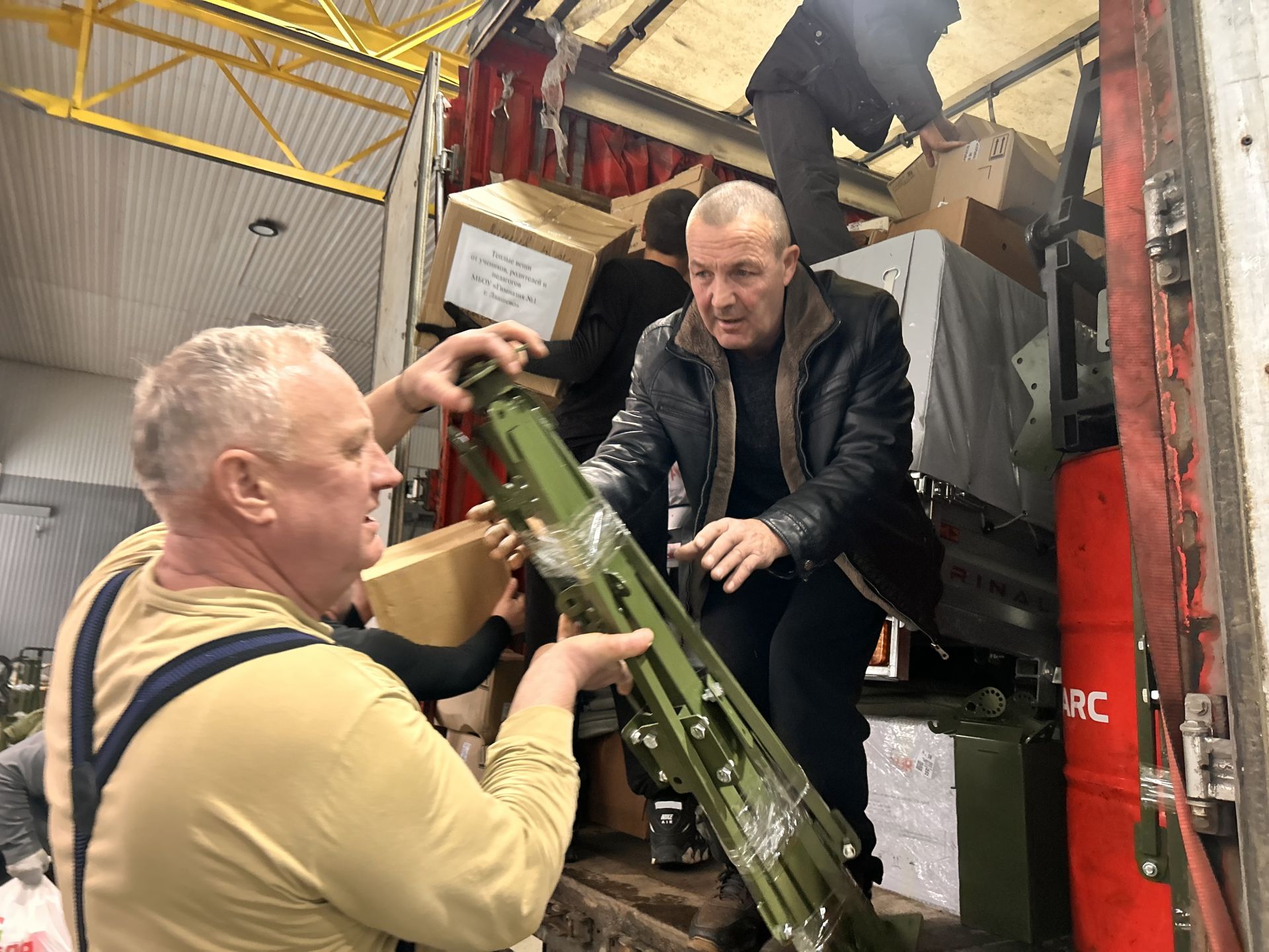 Лаишевский район отправил на передовую новогоднюю партию гуманитарной помощи бойцам СВО
