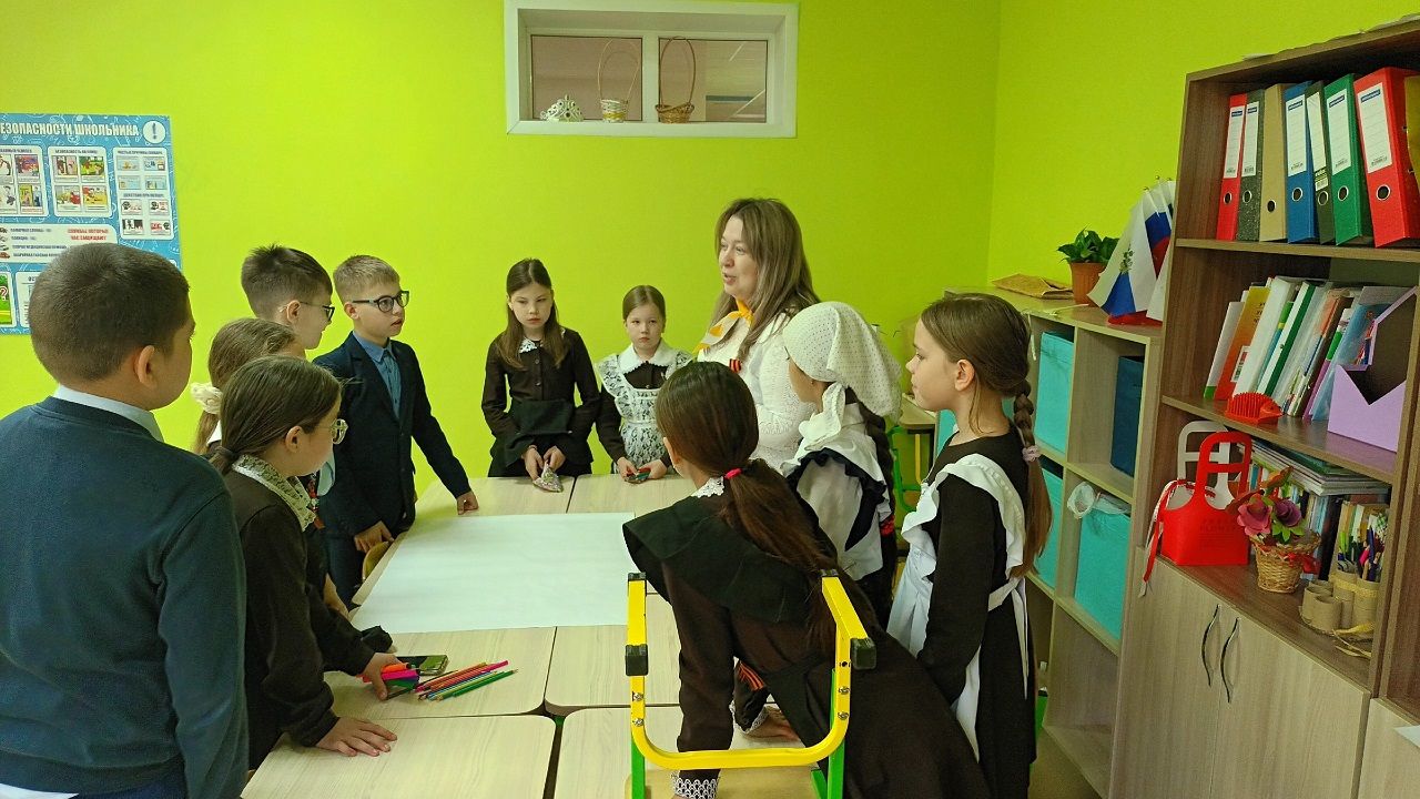 Творческую мастерскую в Лаишевском районе посвятили Первомаю