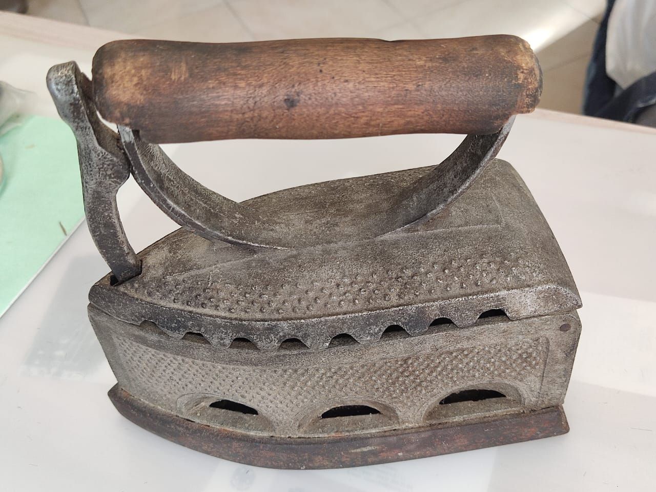 Инициатива Гиндиных, содружество жителей МКД и тесное взаимодействие с УК помогли ярко отметить День Победы. Часть 2