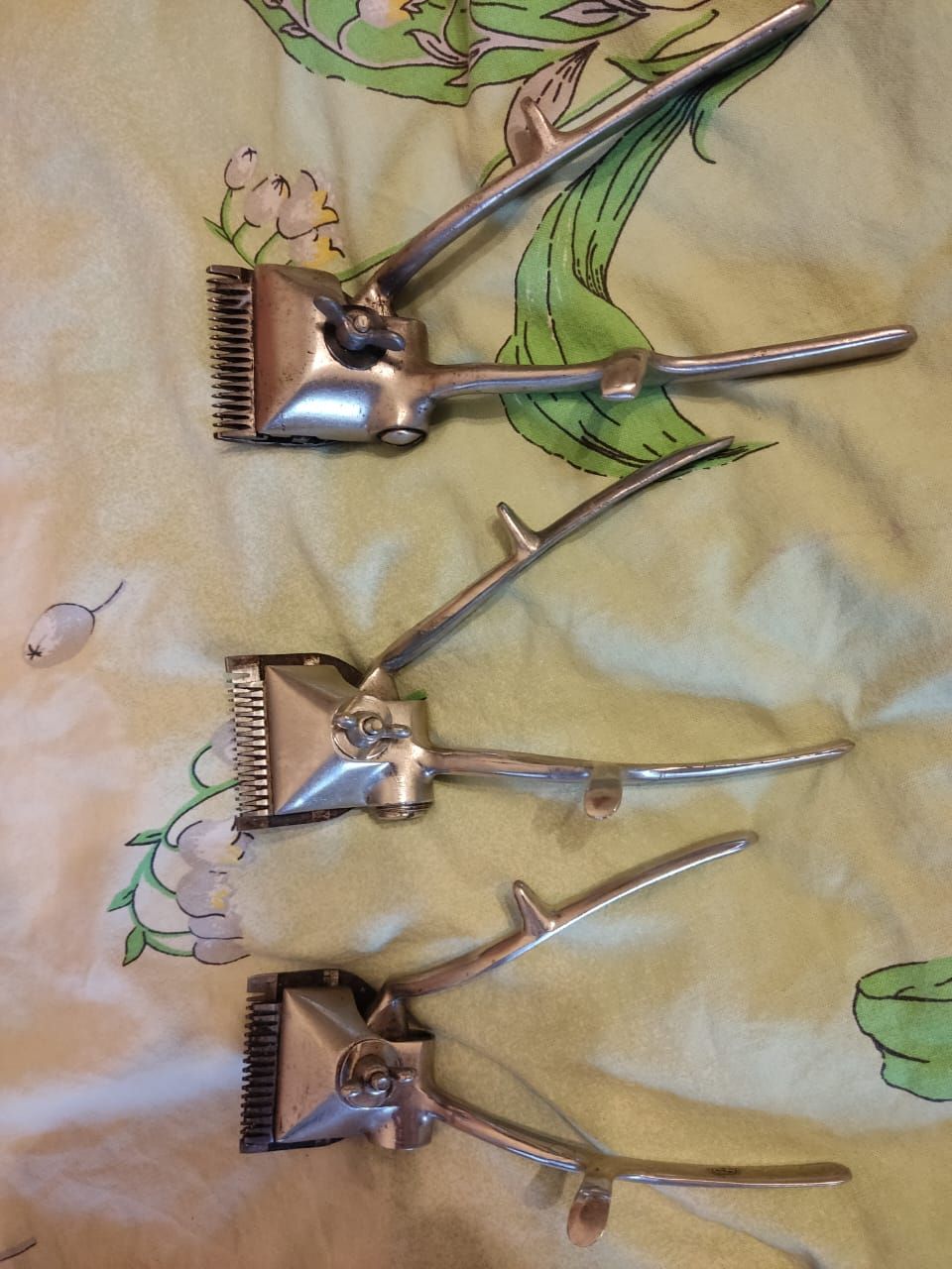 Инициатива Гиндиных, содружество жителей МКД и тесное взаимодействие с УК помогли ярко отметить День Победы. Часть 2