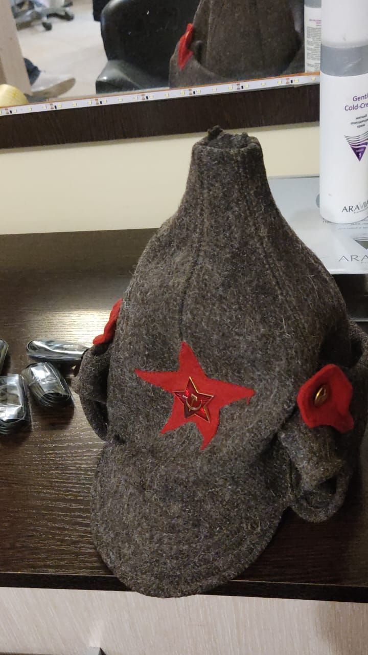 Инициатива Гиндиных, содружество жителей МКД и тесное взаимодействие с УК помогли ярко отметить День Победы. Часть 2