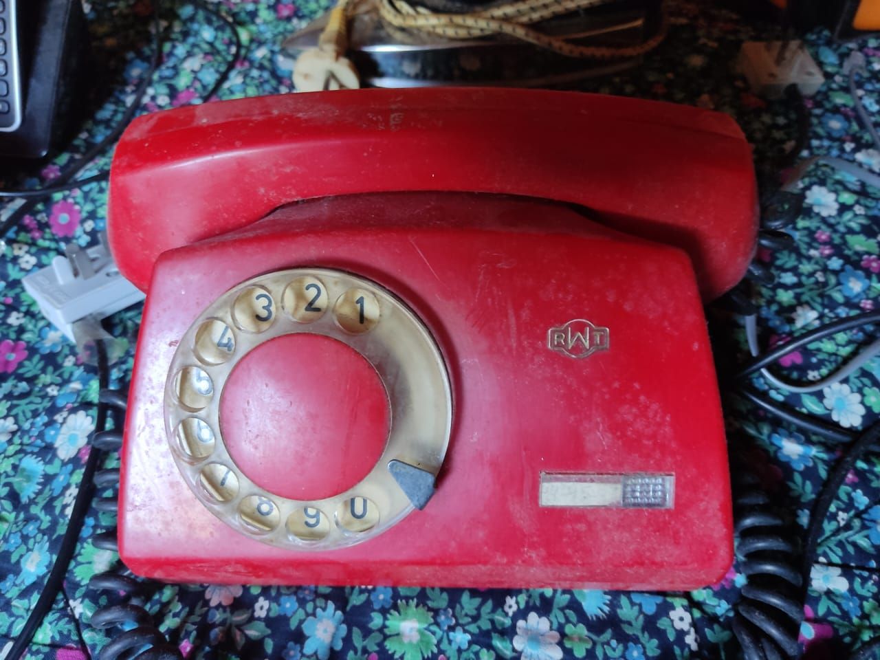 Инициатива Гиндиных, содружество жителей МКД и тесное взаимодействие с УК помогли ярко отметить День Победы. Часть 2