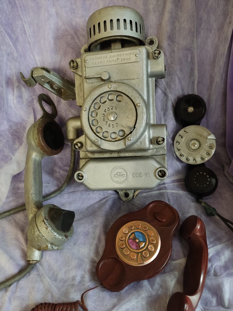 Инициатива Гиндиных, содружество жителей МКД и тесное взаимодействие с УК помогли ярко отметить День Победы. Часть 2