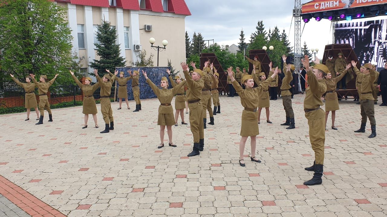 Празднование 80-летия Великой Победы в Лаишеве продолжается