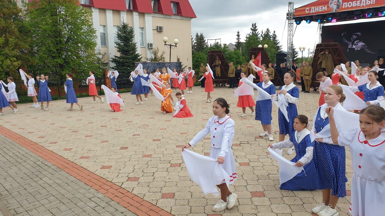 Празднование 80-летия Великой Победы в Лаишеве продолжается