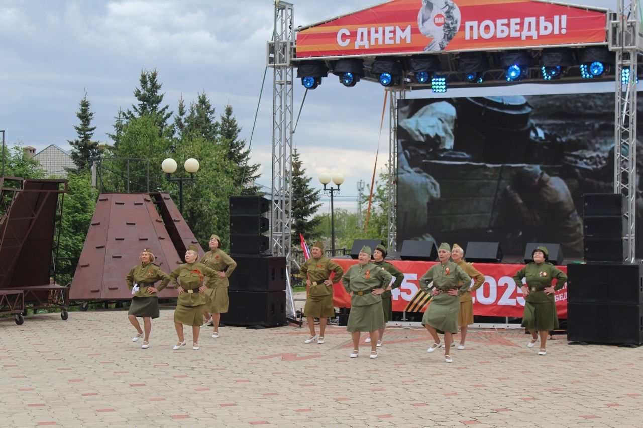 Празднование 80-летия Великой Победы в Лаишеве продолжается