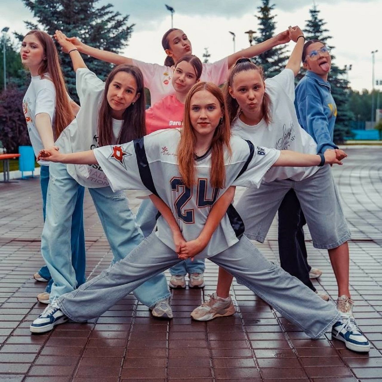 В Лаишевском районе занимаются и отдыхают молодые танцоры