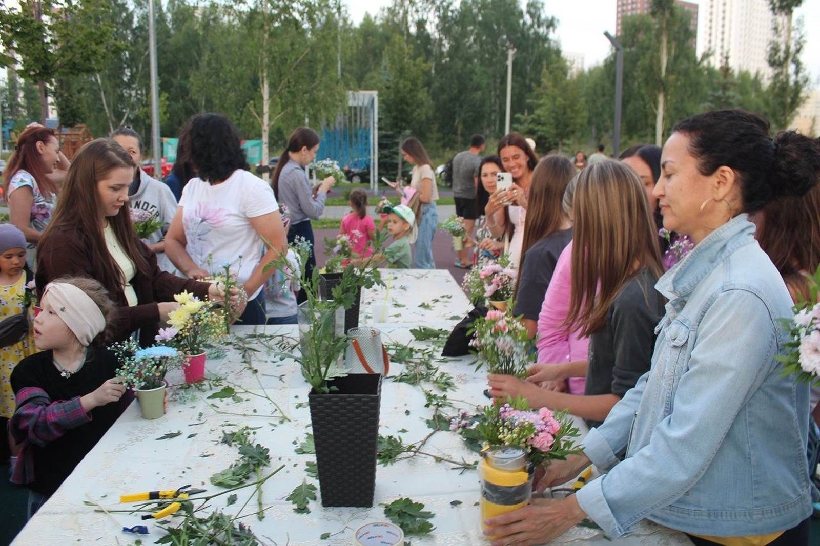 Лаеш районында флористлар көнен билгеләп үттеләр