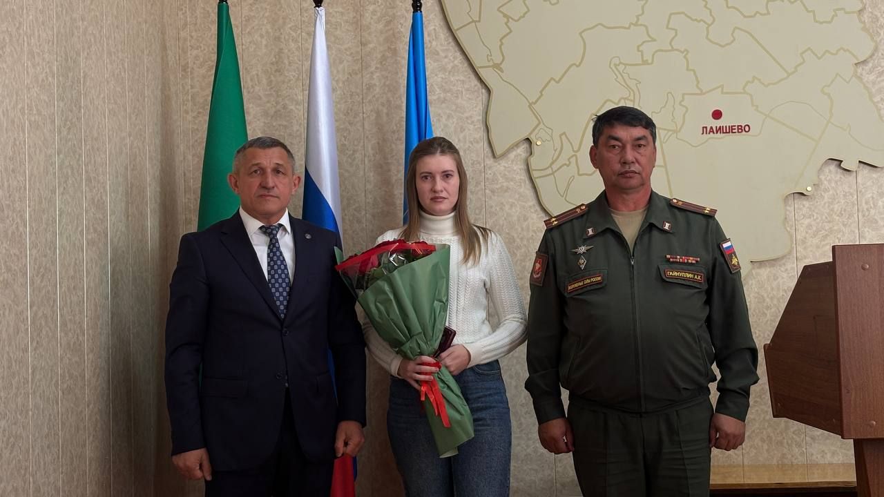 Ордена Мужества вручили семьям погибших военнослужащих