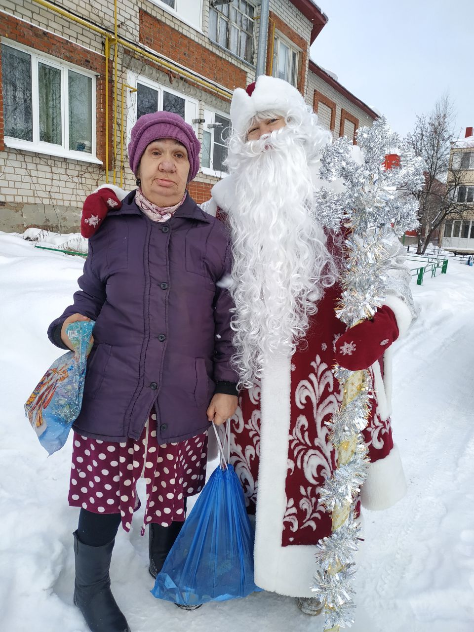 Новый год — праздник добра и благодеяния
