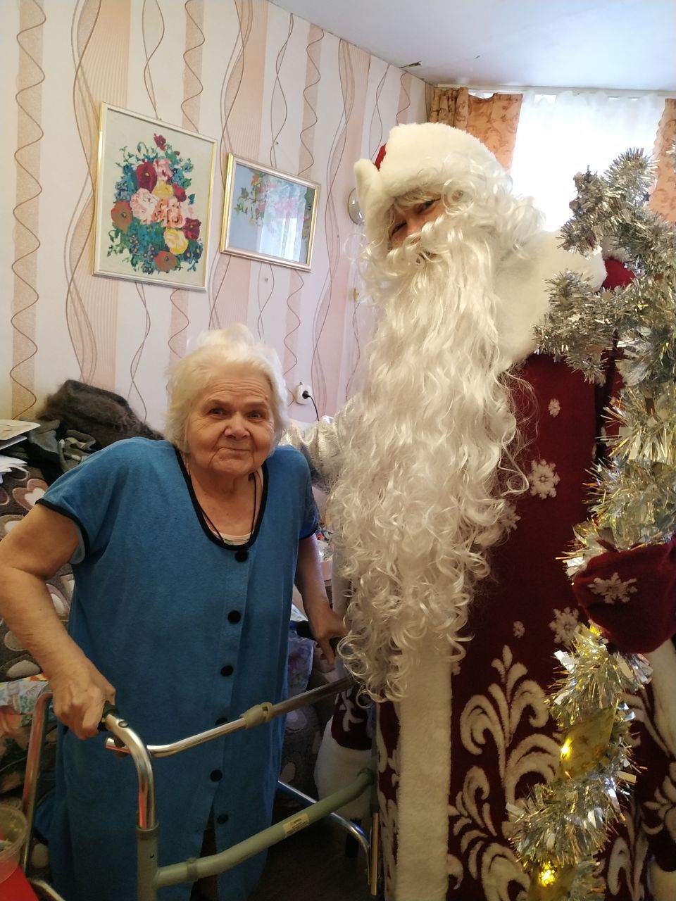 Новый год — праздник добра и благодеяния