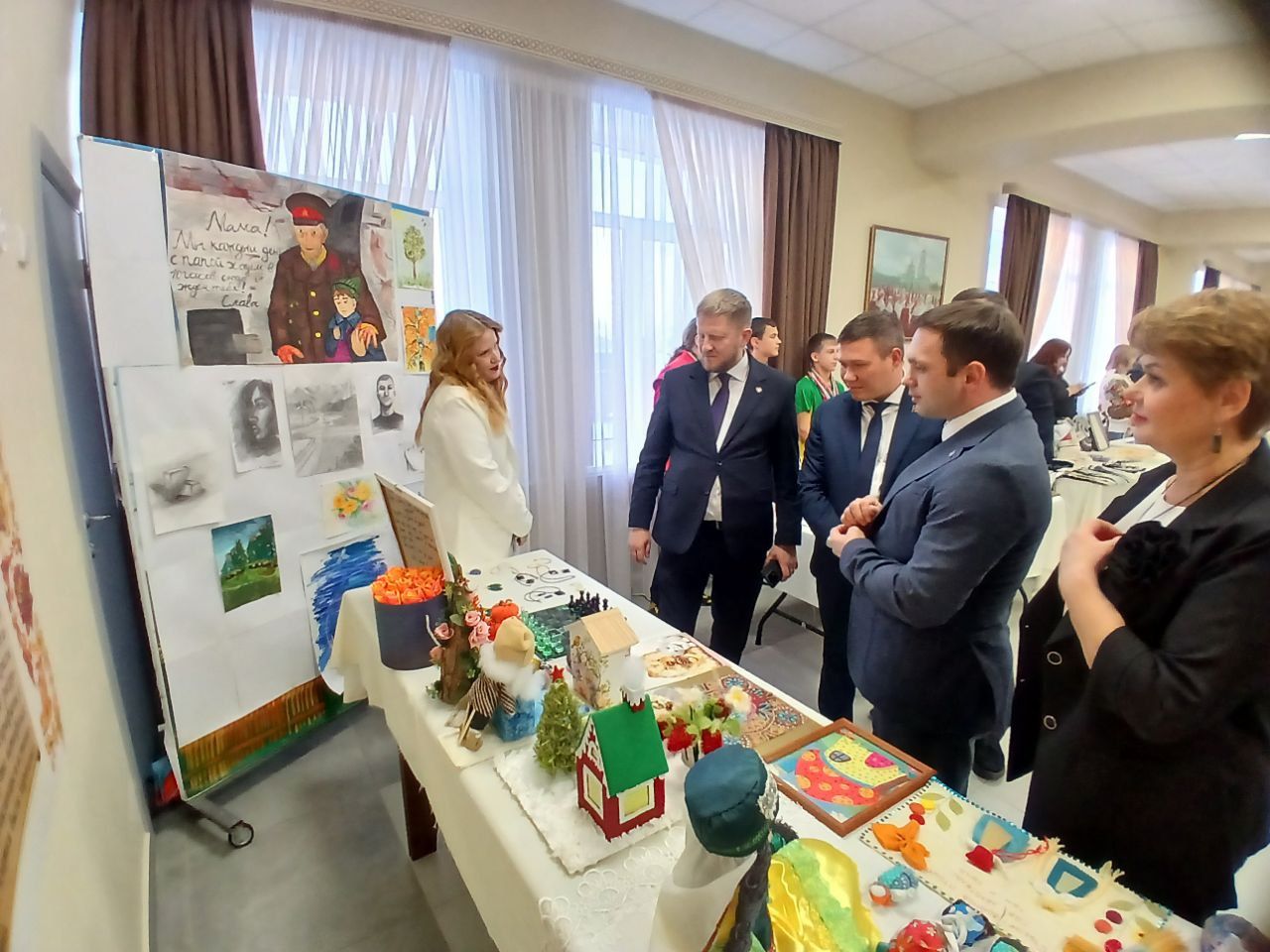 Никольское: Выставка и концерт — для встречи близких людей