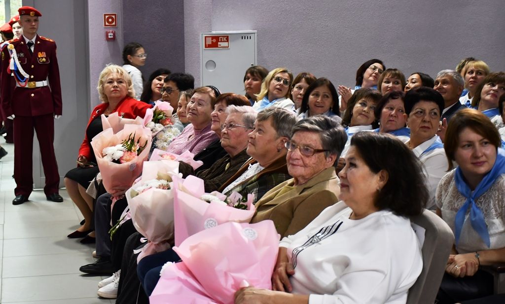 Столбищенская школа отмечает двойной юбилей