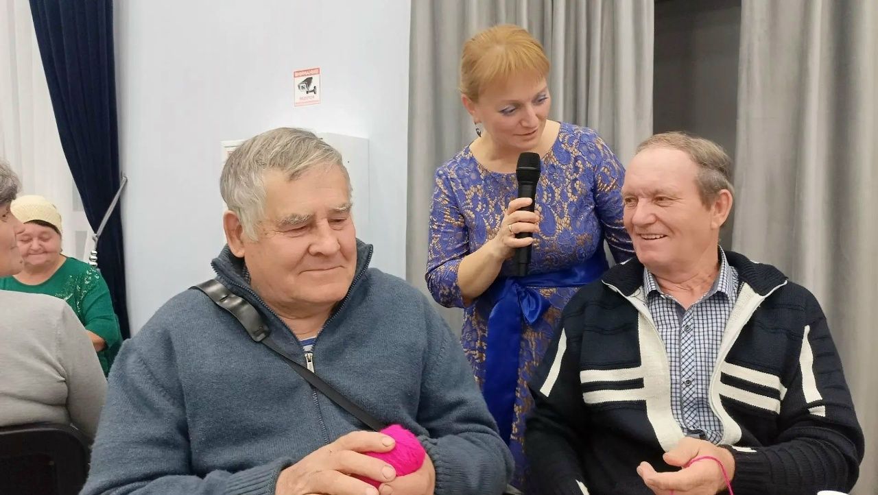 Машина времени заработала в Нармонском Доме культуры