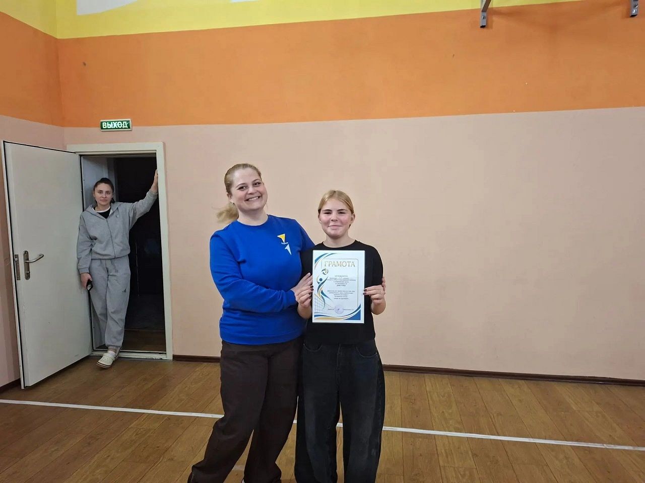 День отца в Лаишеве отметили конкурсом рисунков и спортивными играми