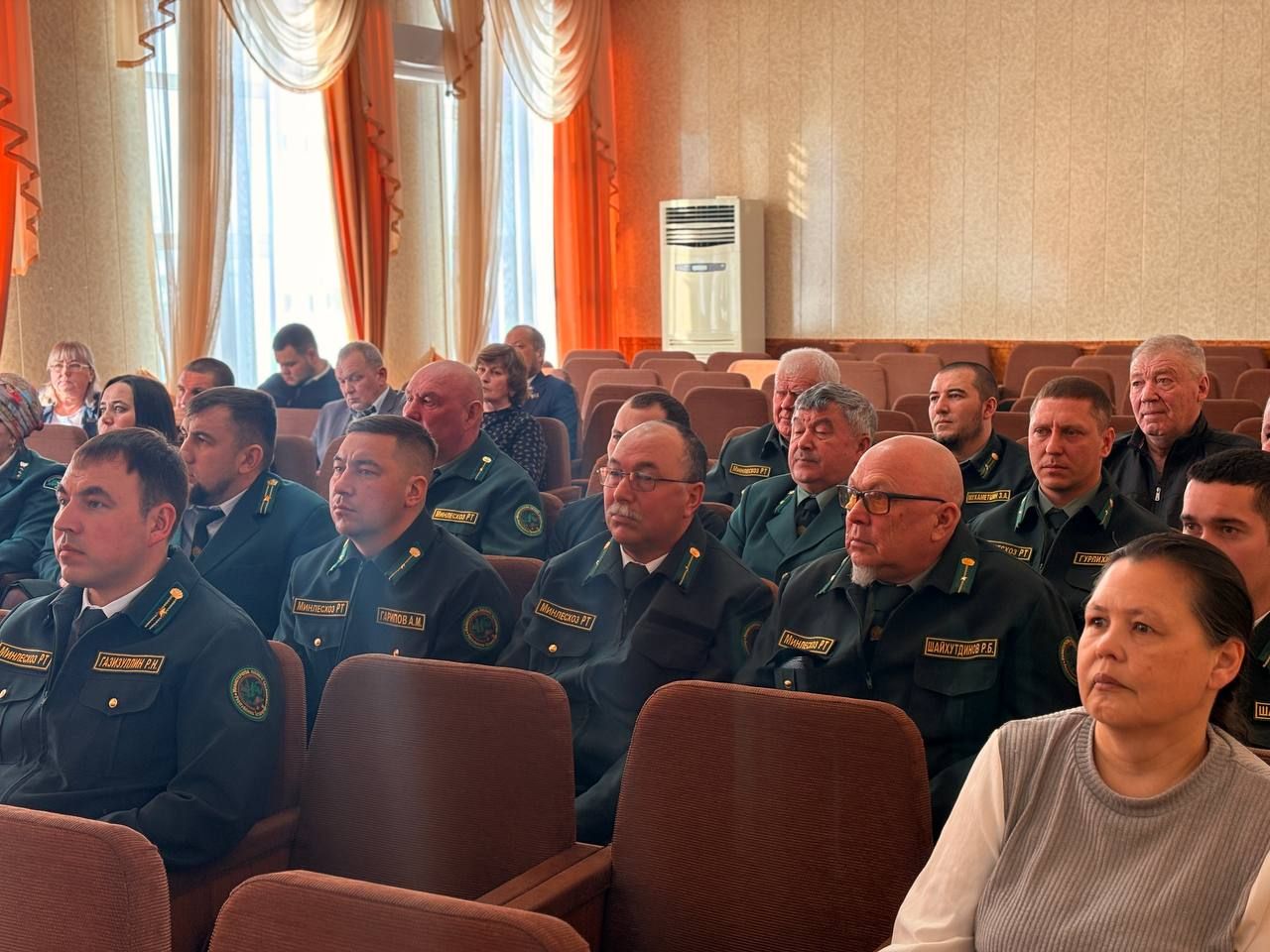 Раис Гумеров проверил лесное хозяйство в Лаишевском районе