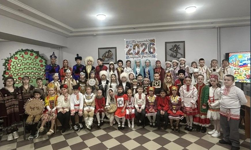 Год единства народов России:  яркий фестиваль в селе Столбище