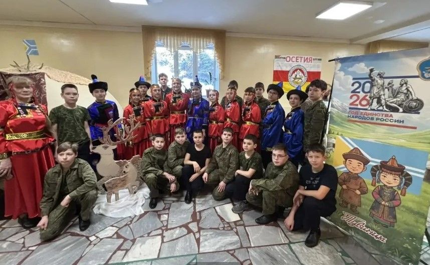 Год единства народов России:  яркий фестиваль в селе Столбище